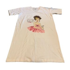 Small/medium night shirt Sunbay vintage gown